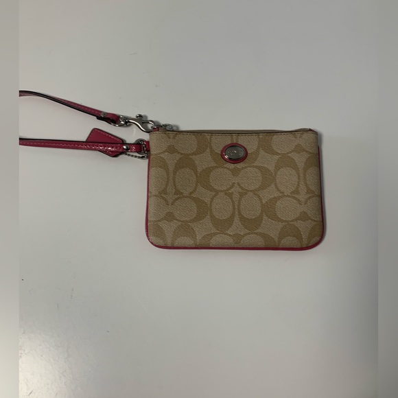 Coach Wristlet - Signature Canvas & Pink Lining - Picture 3 of 9